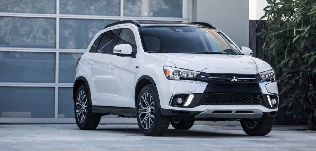 Mitsubishi Outlander Sport Roof Box Buyer's Guide 2023 - Best Roof Box