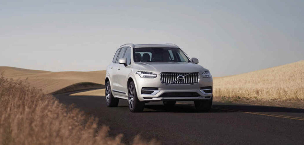 Volvo XC90 Roof Box Buyers Featured